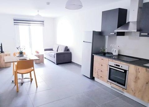 Isky Apartments Gzira Buitenkant foto